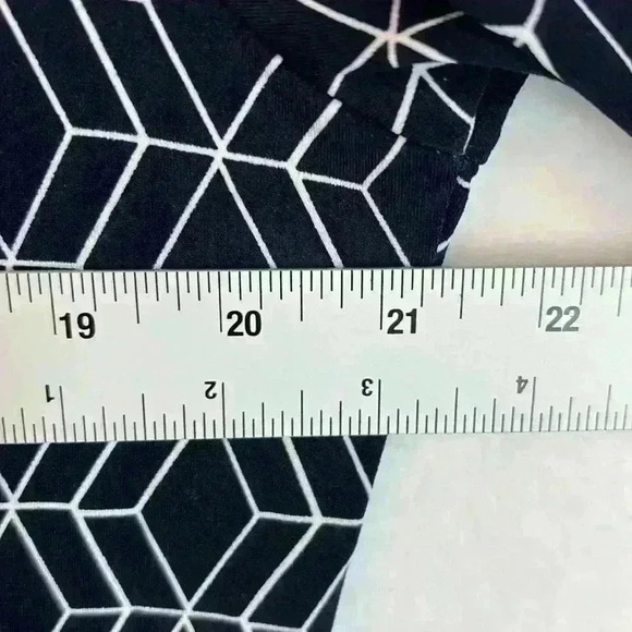 41 Hawthorn Dress Navy Women’s 1X Faux Wrap Midi Geometric Design - Picture 6 of 9